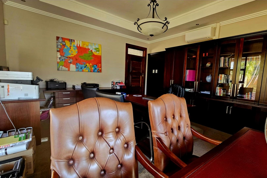4 Bedroom Property for Sale in Heuwelsig Free State